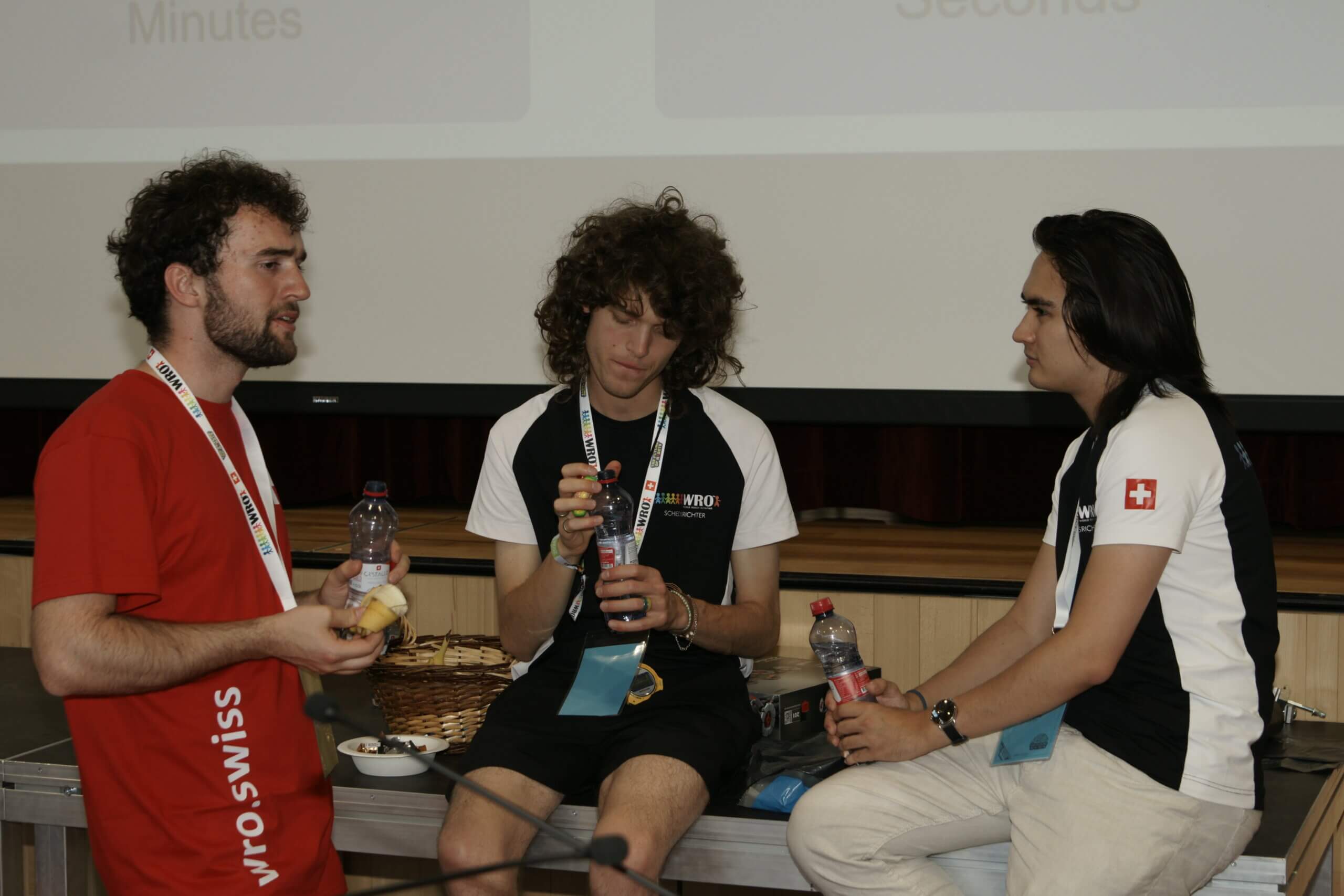 Arbitri e capo arbitro Arbitri e capo arbitro